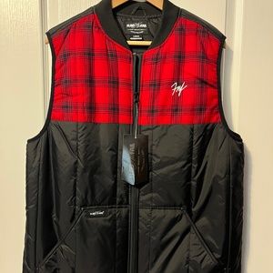 Flag Nor Fail puffer vest plaid black